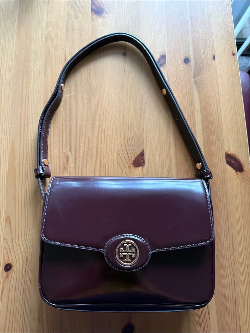 TORY BURCH Robinson Spazzolato Shoulder Bag, Tempranillo
